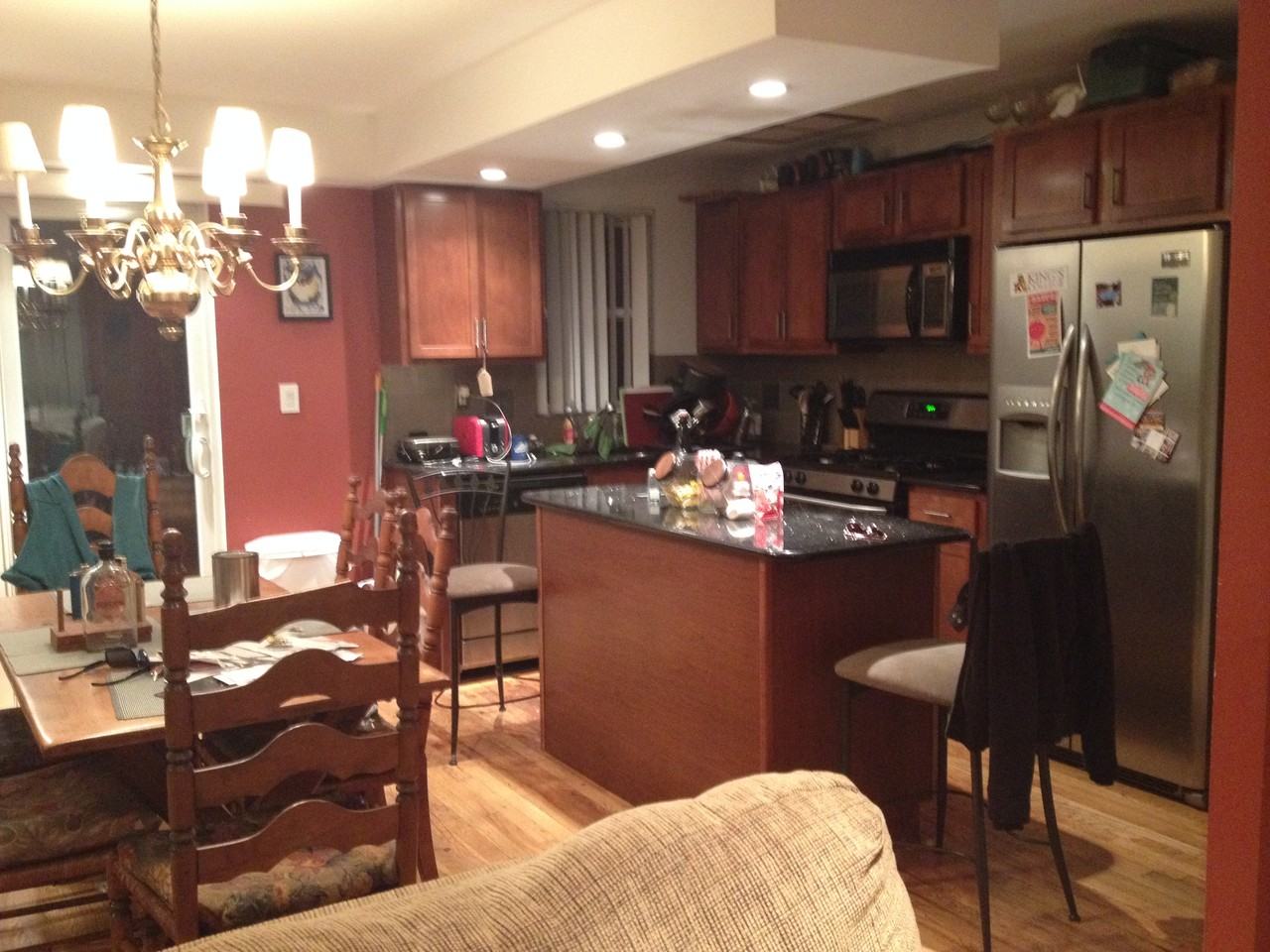 2046 46th St - Photo 2 of 2