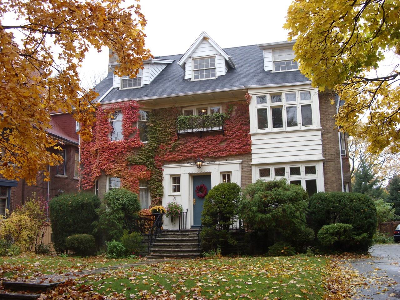 20 Glengrove Ave W 3 - Photo 2 of 7