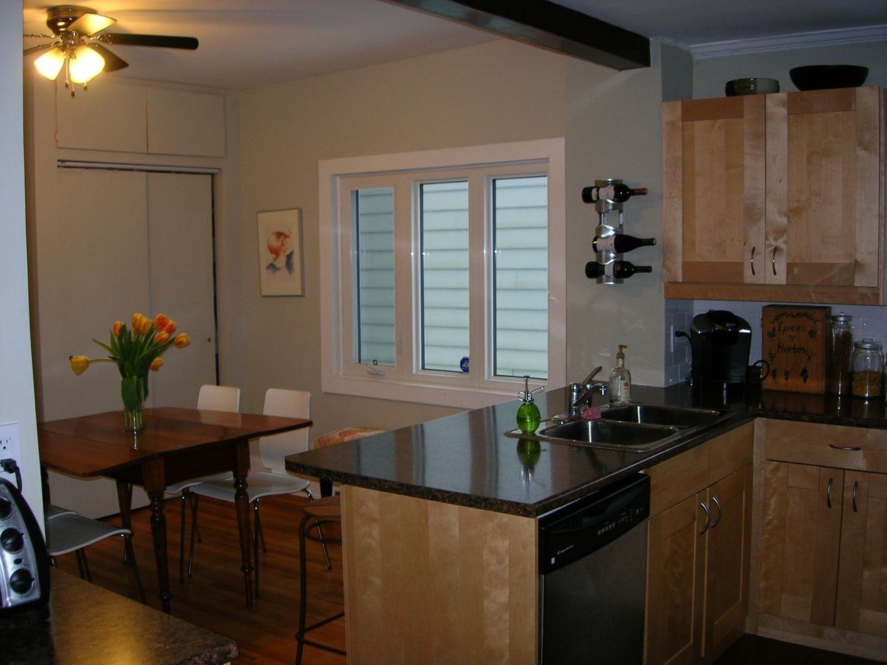 858 Fisher Ave #1 - Photo 2 of 5