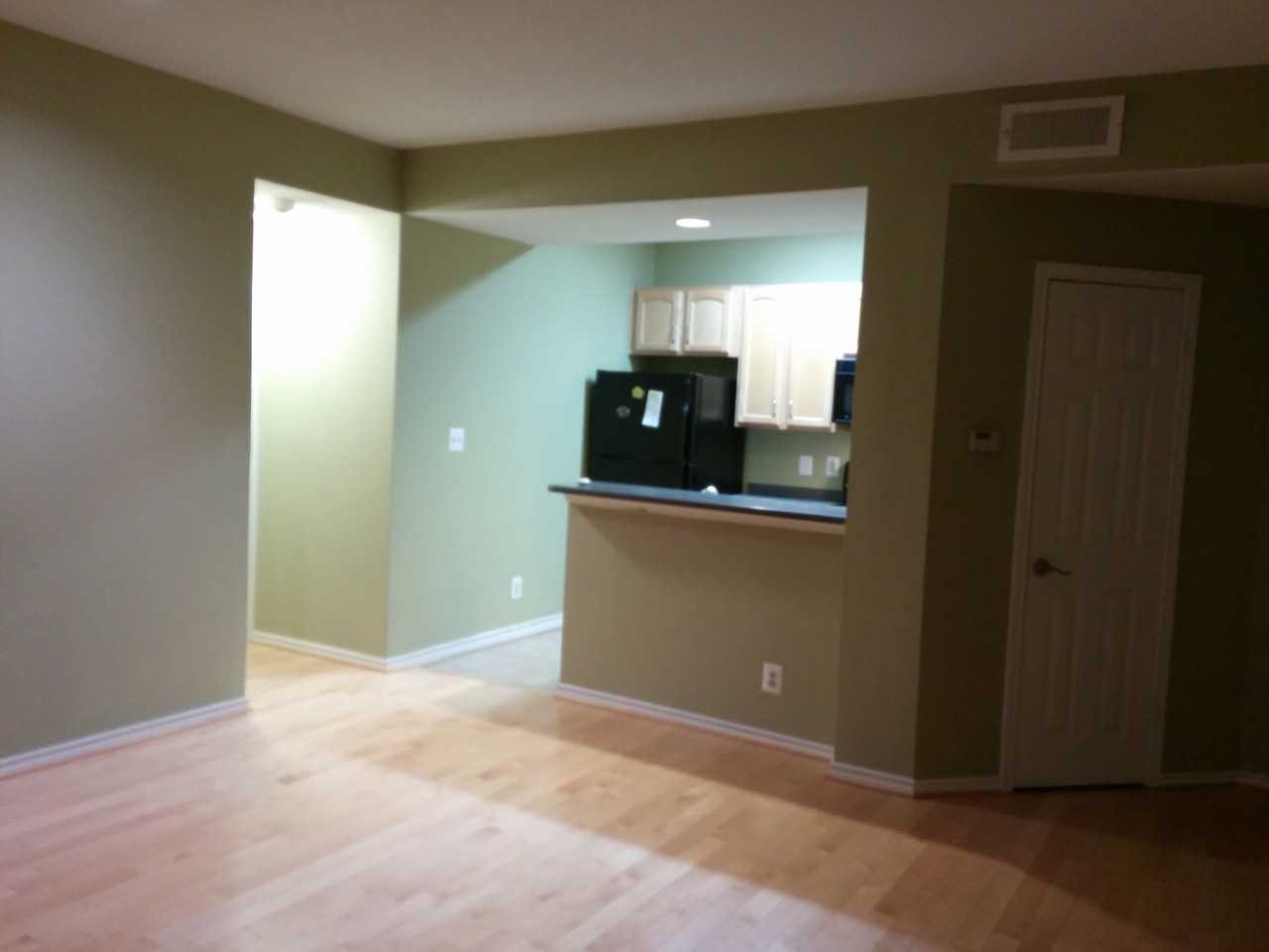 3920 Penderview Dr - Photo 3 of 10