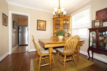 114 Westrose Ave - Photo 3 of 9