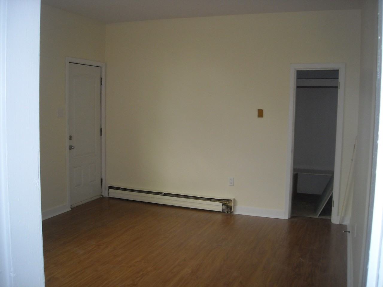 6 Catherine St #1 - Photo 2 of 8