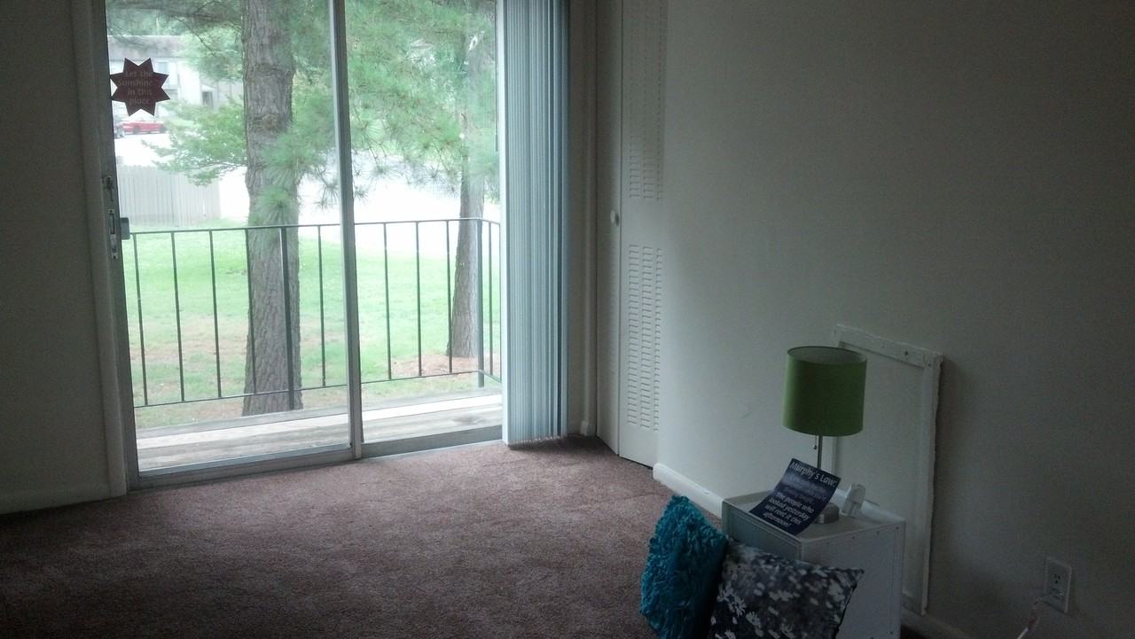 20900 River Rd - Photo 2 of 4