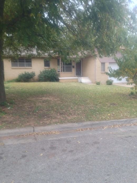 5005 Broadway Pl - Photo 3 of 8