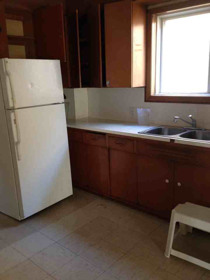 234 Atlantic Ave - Photo 2 of 8
