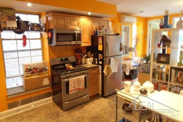 319 20th St 4A - Photo 3 of 7