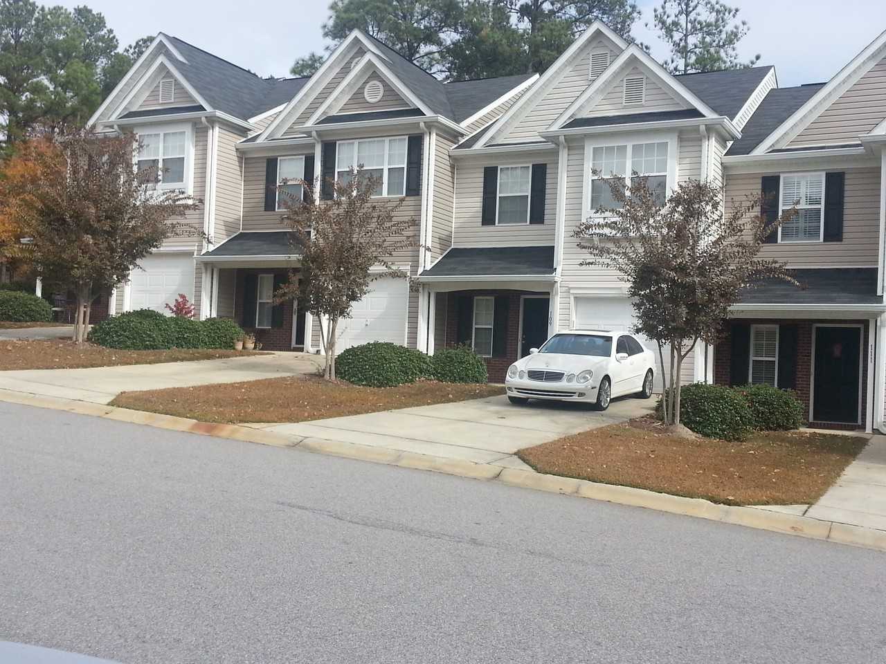 109 Windstone Dr - Photo 3 of 4
