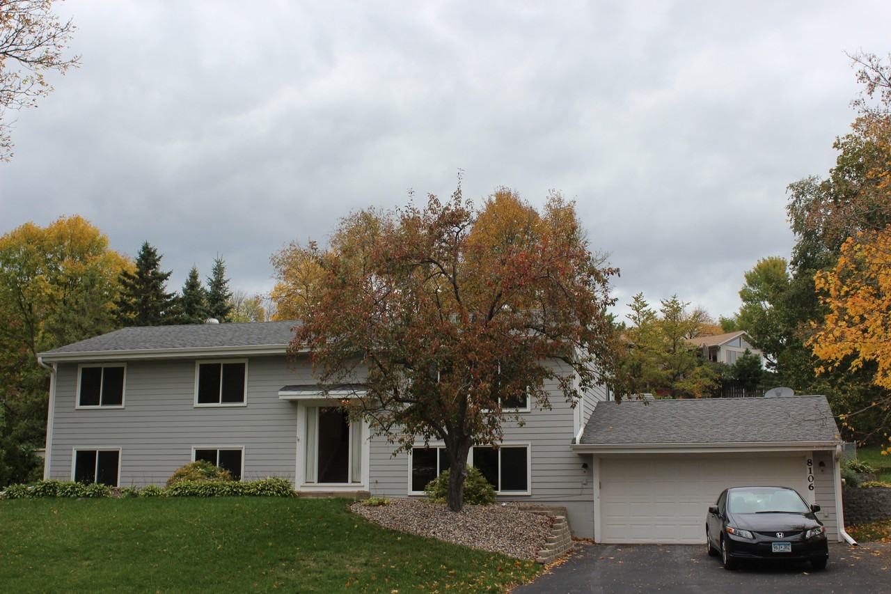 8106 Dakota Ln