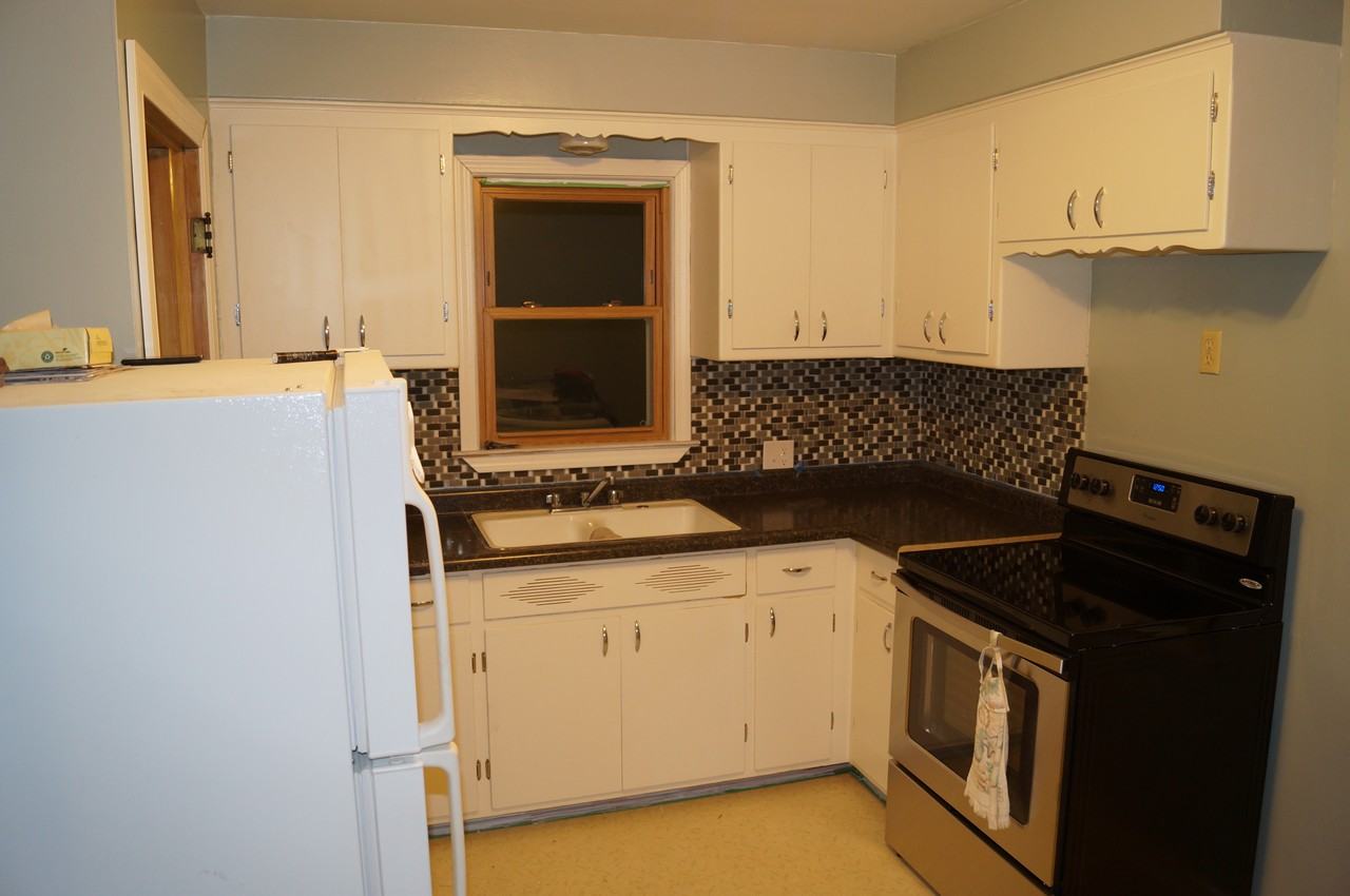 3241 N 87th St - Photo 2 of 5