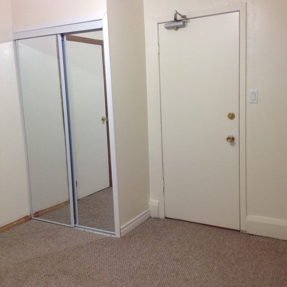 17 Toffee Ct - Photo 2 of 5