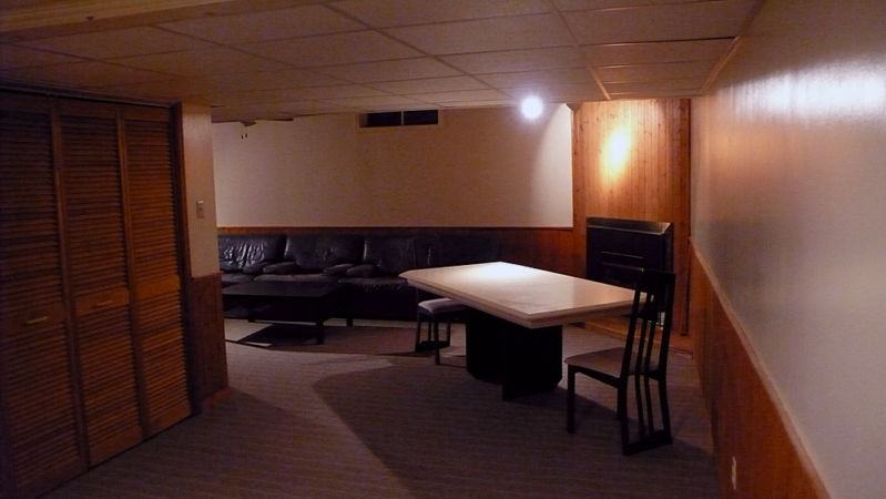 270 Newport Pl - Photo 2 of 7