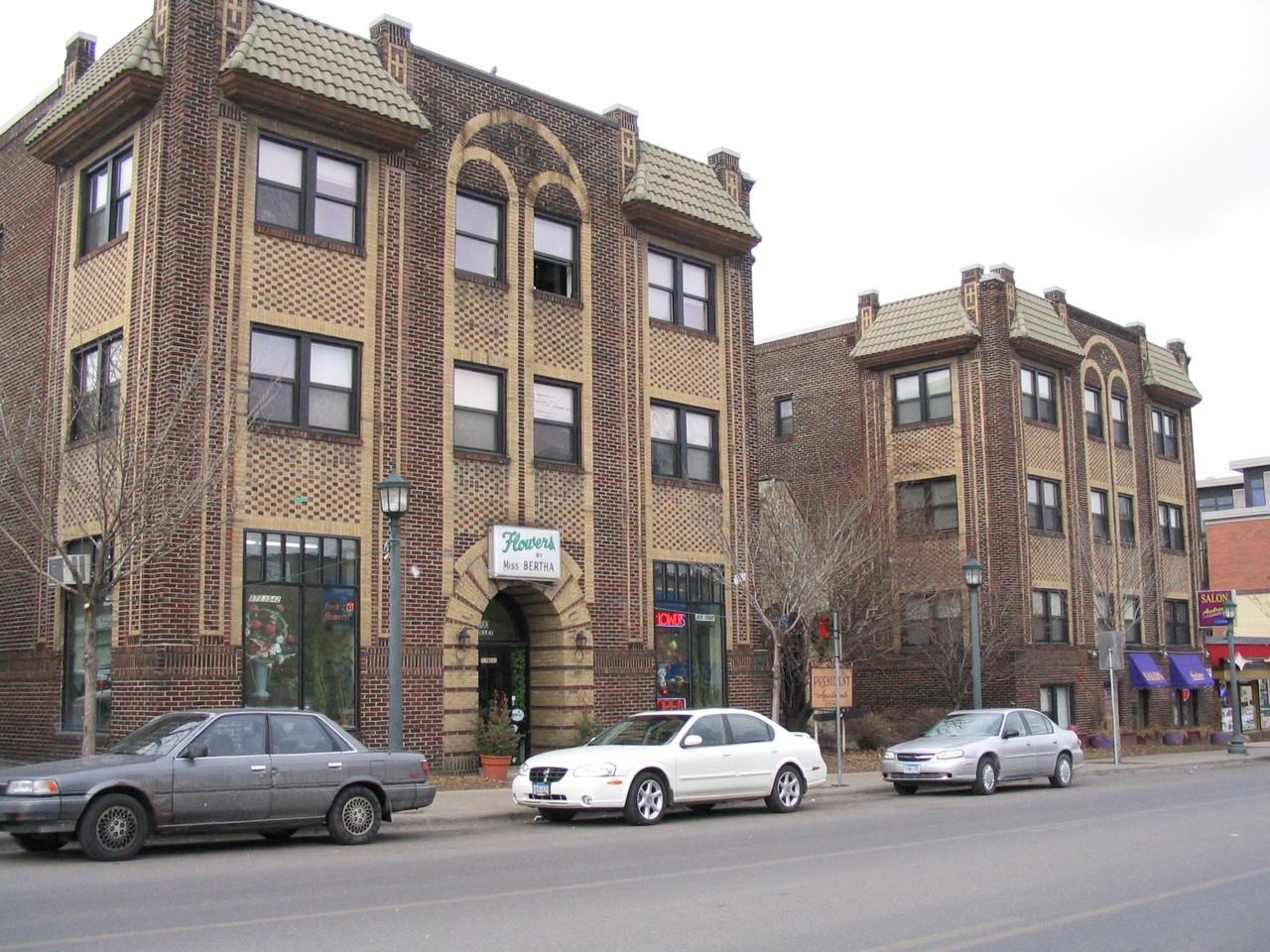 2020 Nicollet Ave S - Photo 3 of 3