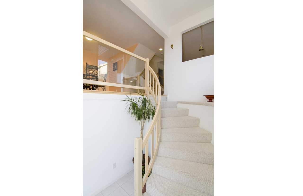 389 Captain Eames Cir - Photo 2 of 16