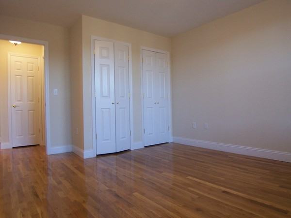 29 Cooper St - Photo 2 of 5