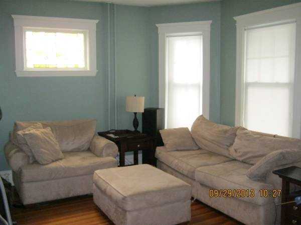 131 Highland Ave #1stFL - Photo 2 of 5