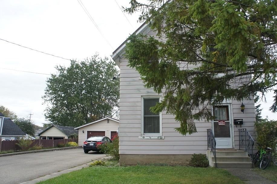 Schofield Ave, Brockville, ON K6V 4M7 2 Bedroom Apartment for Rent