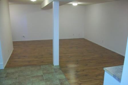 7244 83 Ave NW - Photo 3 of 4