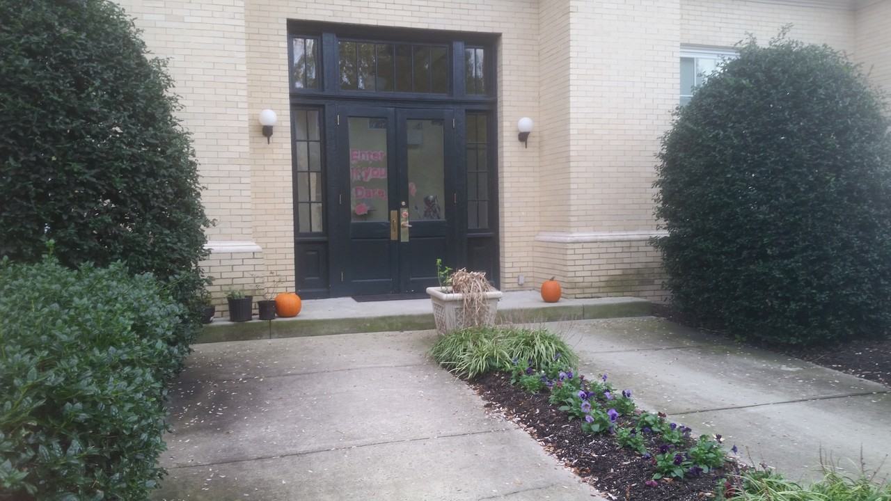 3101 Kensington Ave #113 - Photo 2 of 20