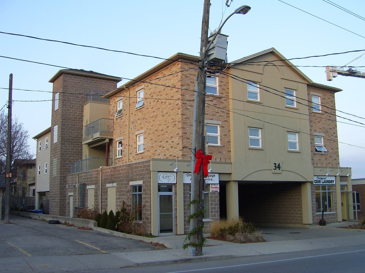 34 Bridgeport Rd E - Photo 3 of 3