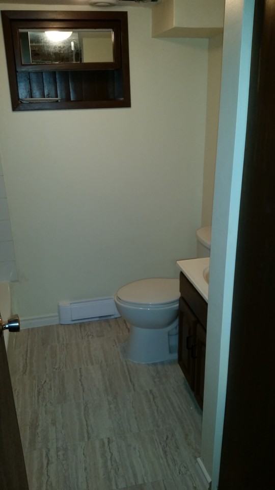 179 Elizabeth St #B - Photo 3 of 14