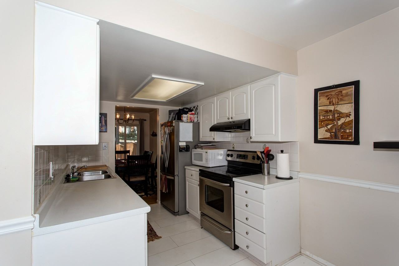 9748 Main Street - Photo 2 of 8