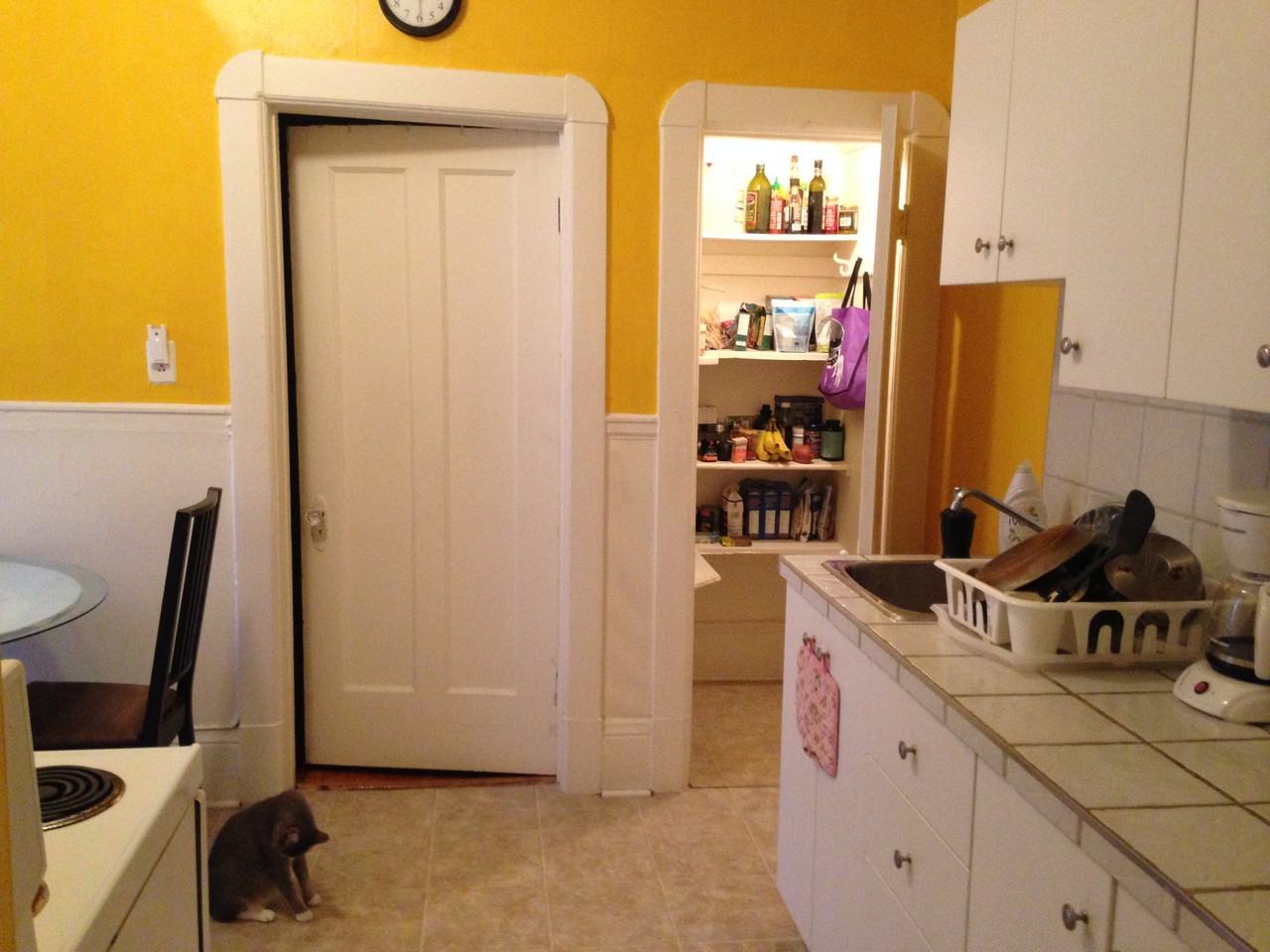 2106 Avenue Claremont 43 - Photo 2 of 8