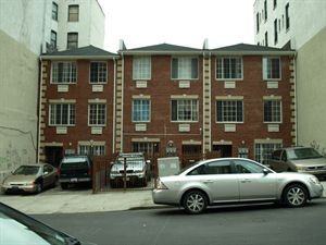 658 Cauldwell Ave - Photo 3 of 3