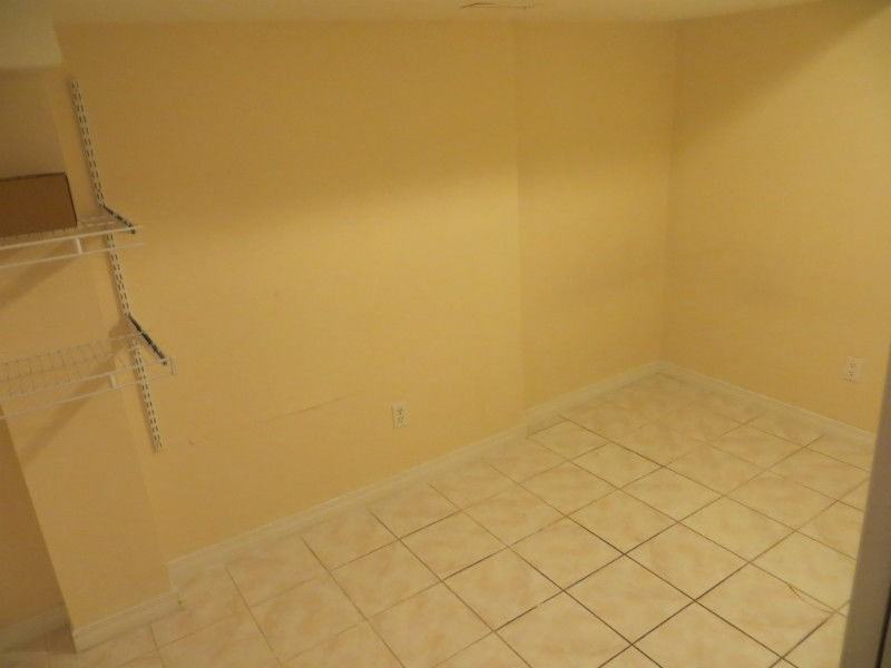 79 Fawndale Crescent - Photo 3 of 8