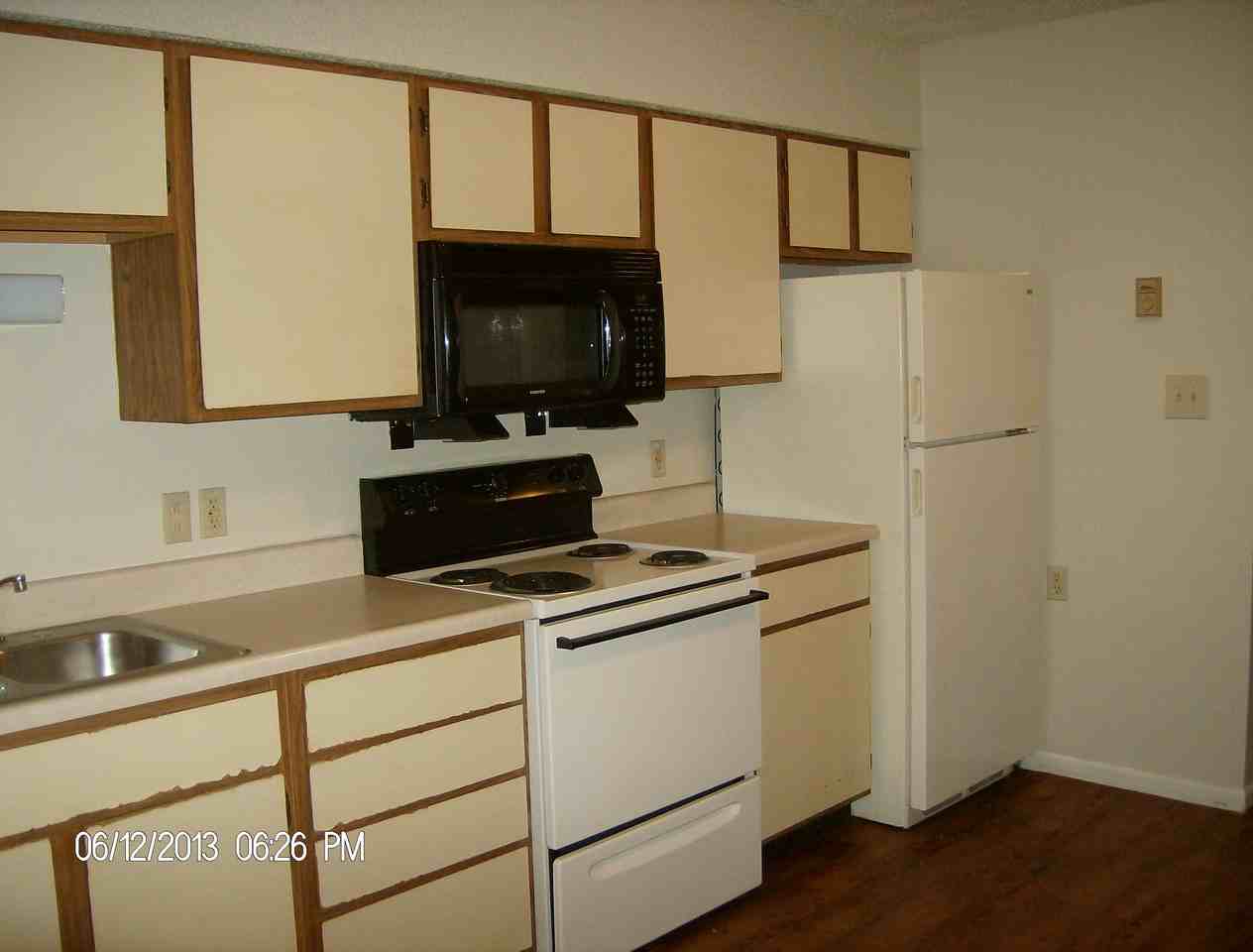 701 W Garfield - Photo 2 of 6