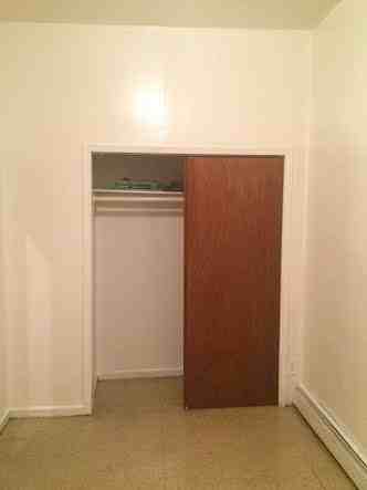 797 Franklin Ave #4 - Photo 2 of 4