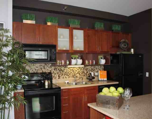 63 E Lake St - Photo 3 of 10