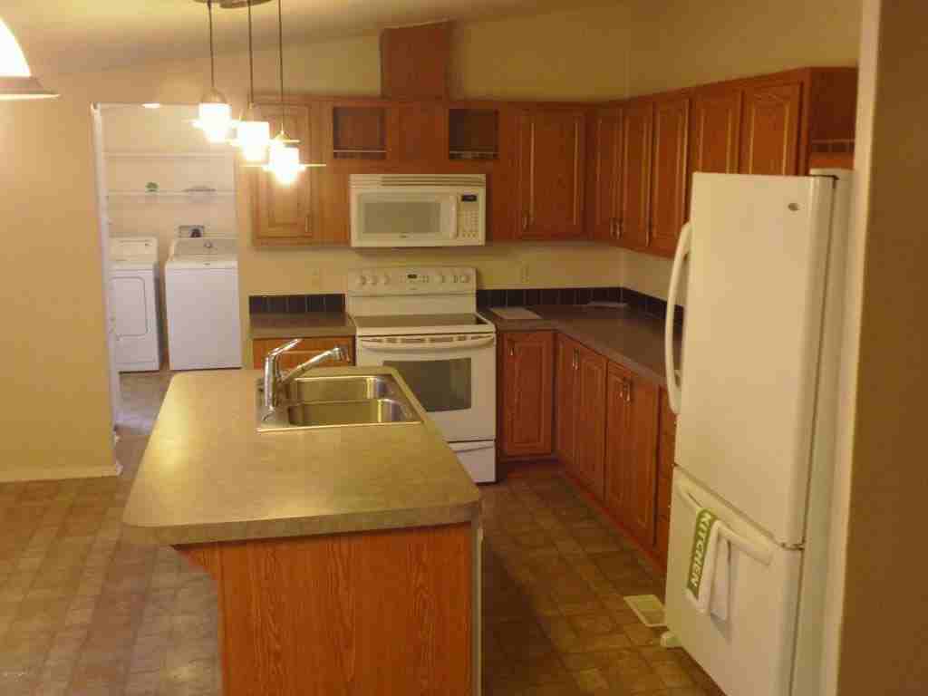 1704 W Coralbrooke Dr - Photo 3 of 18