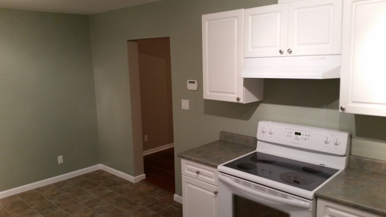 1783 8 Ave - Photo 3 of 3