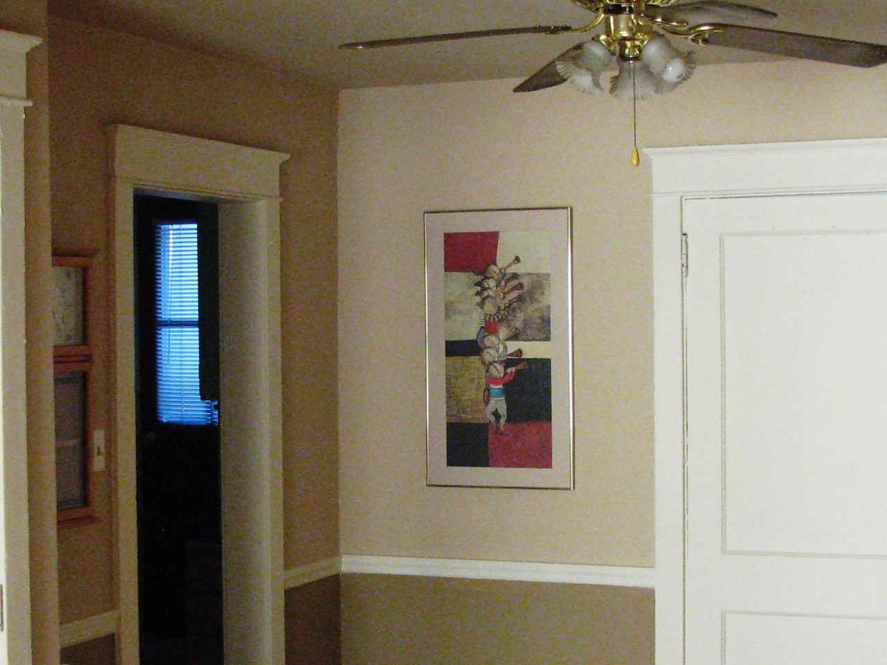 571 Chester Pike - Photo 2 of 8