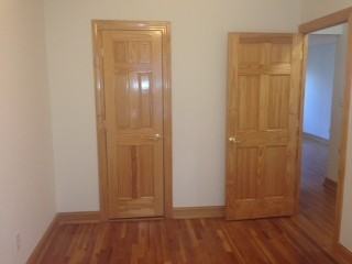 1813 Stuart St 5B - Photo 3 of 4