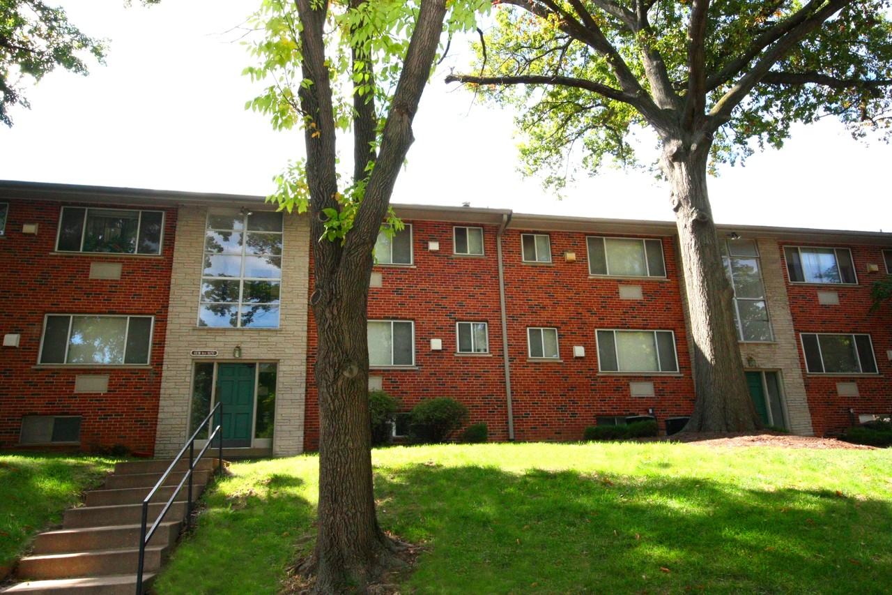 1065 Raritan Dr #1065 - Photo 2 of 8