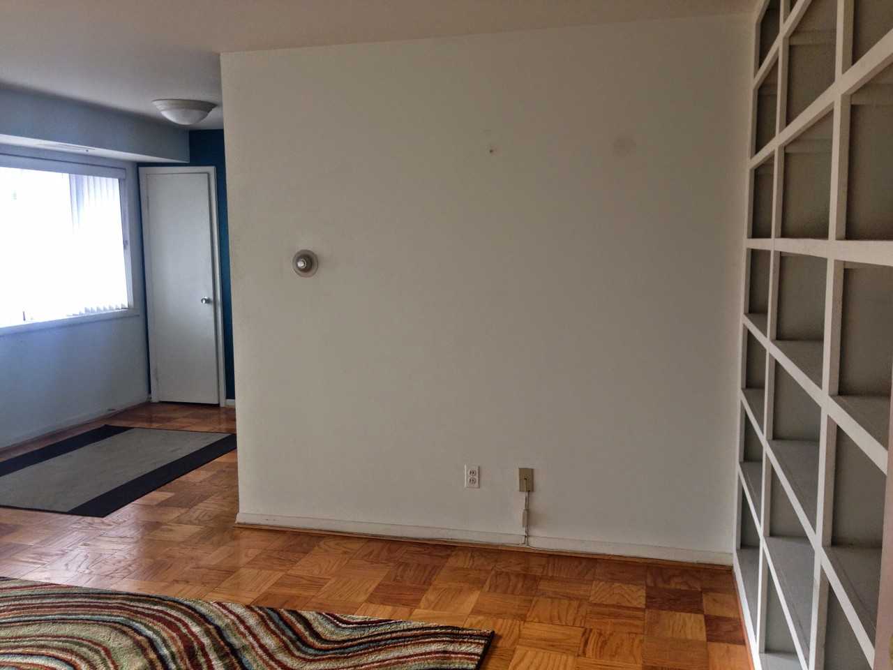 4373 Lee Hwy #405 - Photo 2 of 11