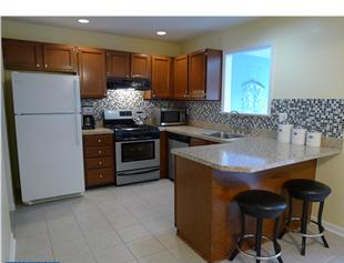 1042 Rafter Rd - Photo 2 of 8