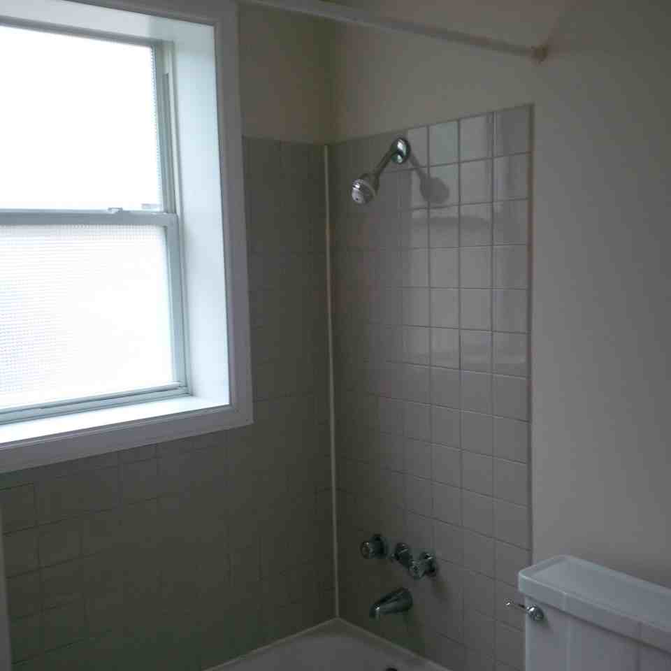 1448 Brenton St - Photo 3 of 5