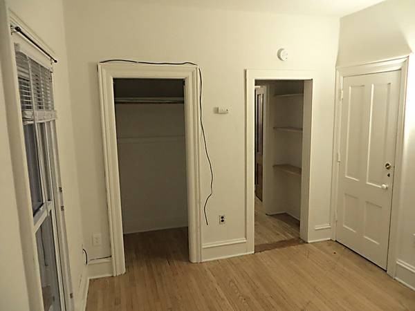 205 S 4th St #D - Photo 2 of 8