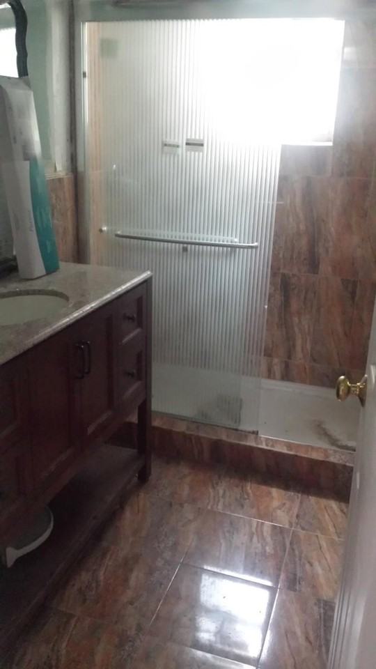 514 E 8th St 2 - Photo 3 of 3