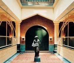 600 Greenwich St - Photo 2 of 4