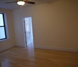224 Wadsworth Ave #503 - Photo 3 of 6