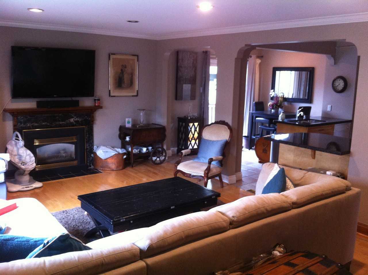 88 Poyntz Ave - Photo 2 of 2