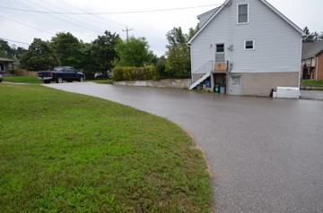 133 Penetang St #1 - Photo 2 of 5