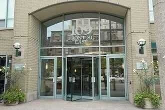 109 Front St E #404