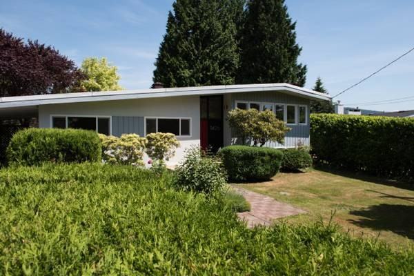 1426 20th St - Photo 2 of 7