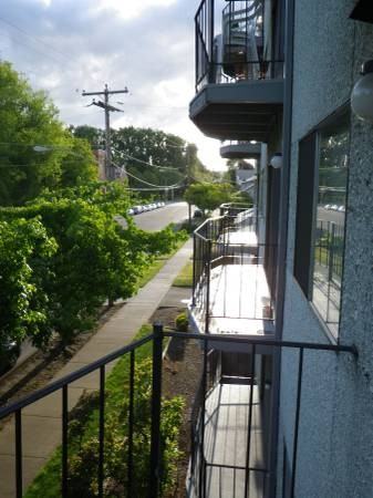 124 NW 7th St - Photo 2 of 2