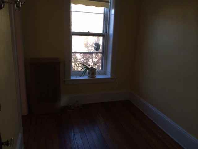 360 72nd St - Photo 3 of 8