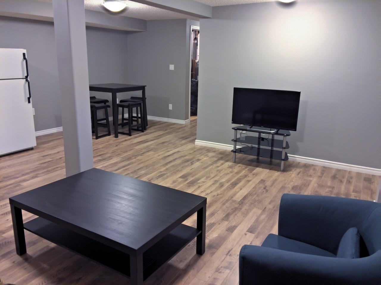 12941 103 St NW - Photo 3 of 5